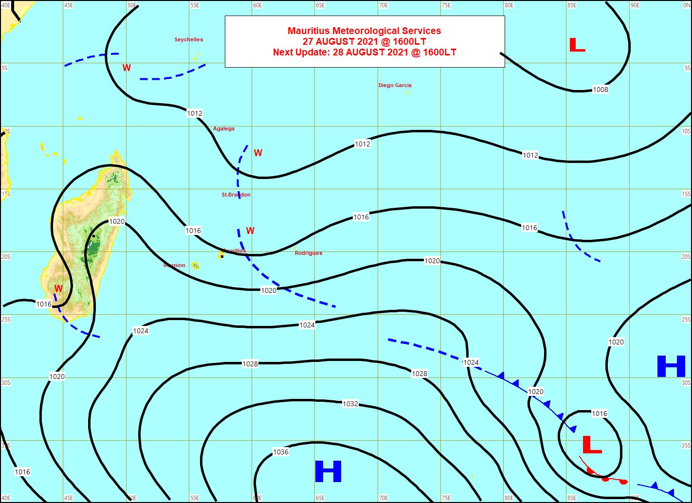 Analyse de la situation de surface ce Vendredi à 16heures. La zone d'instabilité(w) traverse les Mascareignes d'Est en Ouest. Un anticyclone(H) s'est renforcé dans le même temps et fait circuler des alizés très rapides sur les Mascareignes. MMS/Vacoas.
