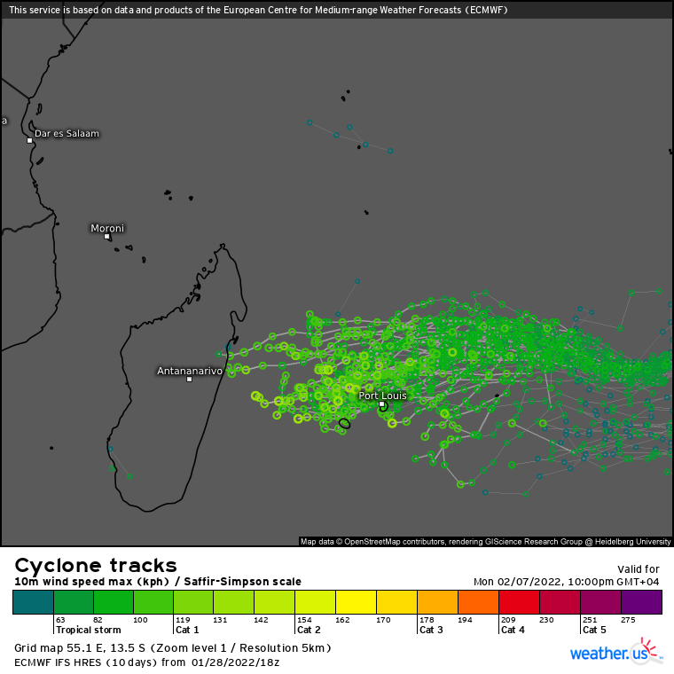 TC 08S(BATSIRAI) is re-intensifying and gradually approaching the Mascarene islands