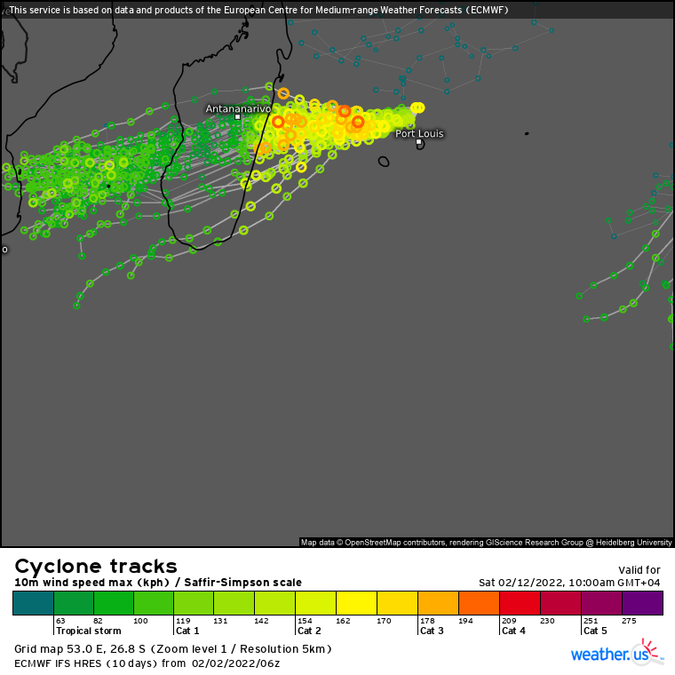 TC 08S(BATSIRAI): CAT 4 US tracking North of Réunion island// TC 09P struggling under dry air// Invest 90S: now Medium,02/15utc