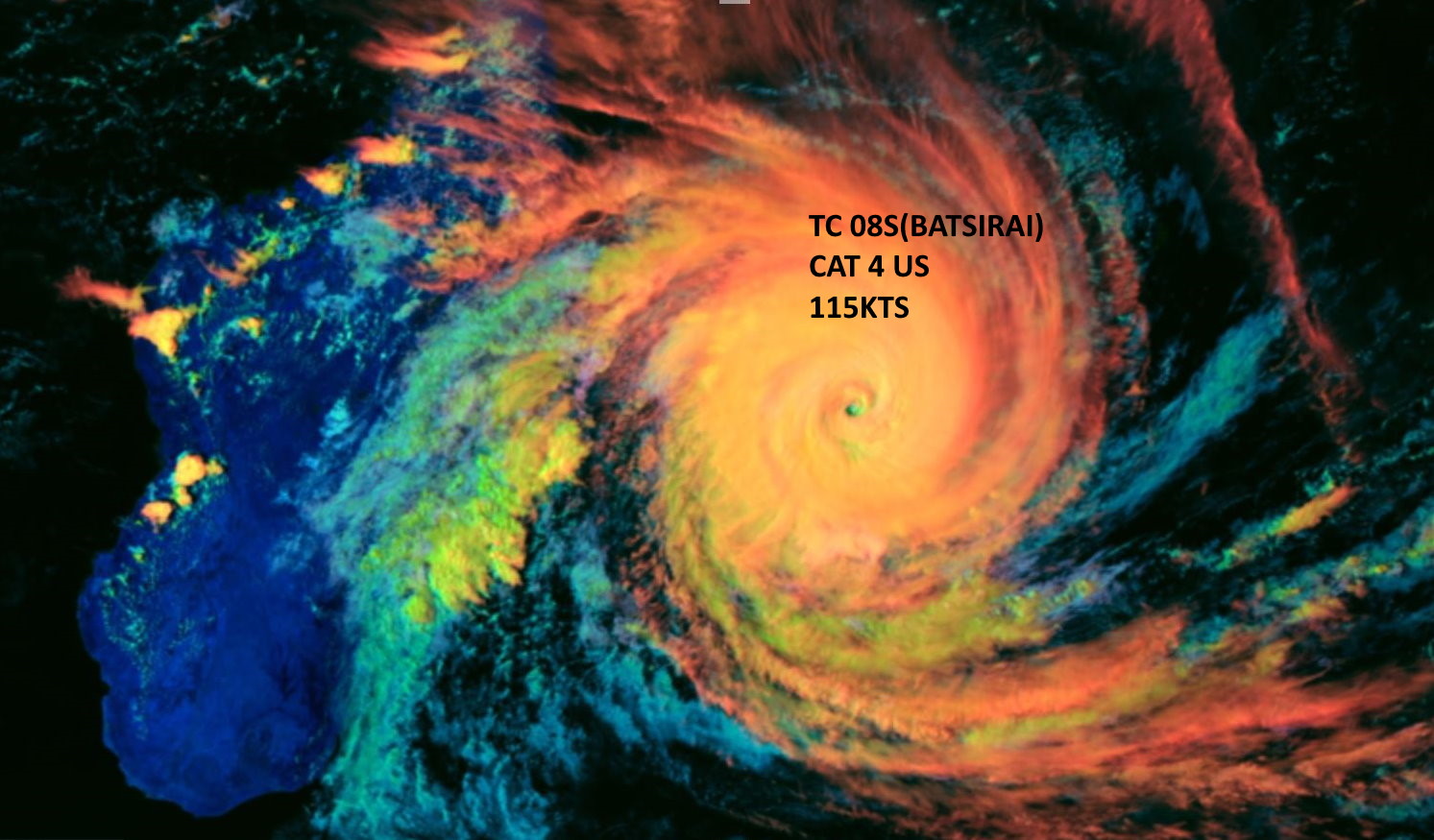 TC 08S(BATSIRAI): CAT 4 US , forecast to make landfall over Madagasar near Mahanoro by 48h, 03/15utc