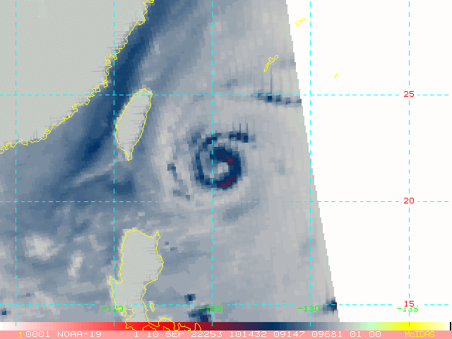 Typhoon 14W(MUIFA): from CAT 2 to CAT 4 next 24h//Invest 93W:medium//Invest 92W//HU 06L(EARL): ETT, 1015utc