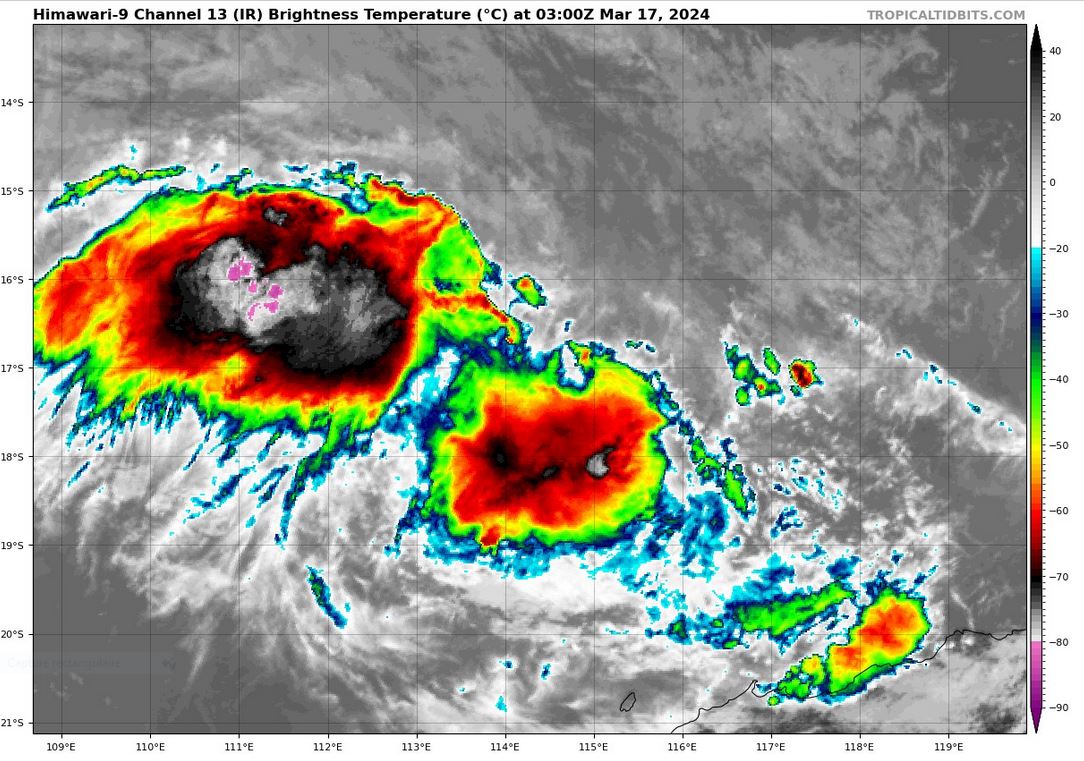 TC 19P(MEGAN) to peak within 12/24H at CAT 2 US crossing the Pellew Group within 24H//TC 18S struggling// 