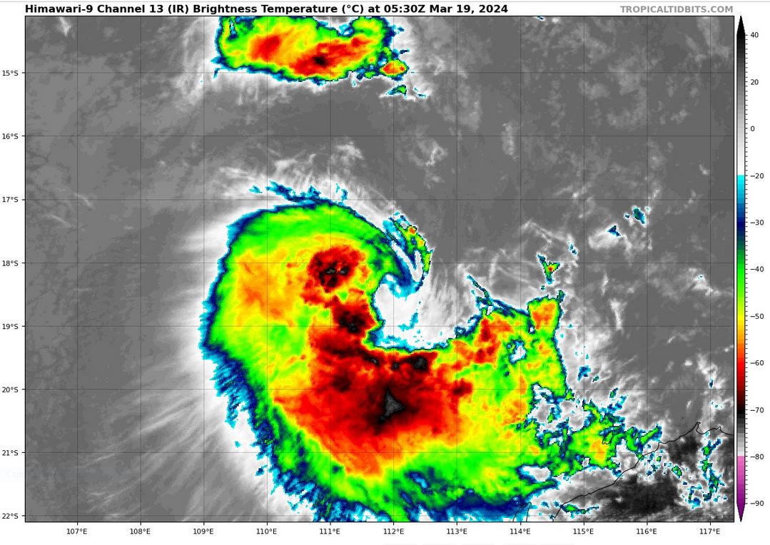 Remnants of TC 18S likely to re-develop within 48H//Over-land remnants of TC 19P(MEGAN)// 10 Day ECMWF Storm Tracks//1906utc