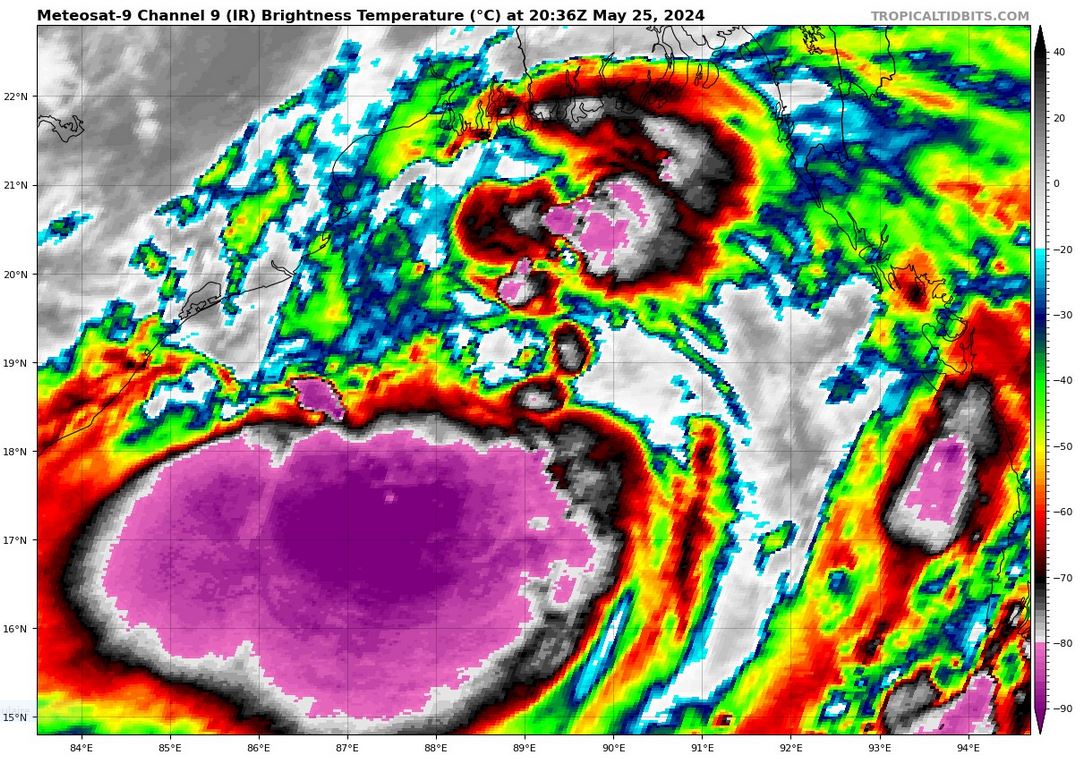 TS 01W forecast to reach Typhoon Intensity within 48h//TC 01B(REMAL) intensifying to make landfall by 24h//10 Day ECMWF Storm Tracks//2521utc