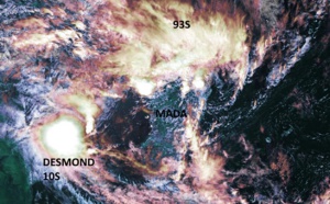 Dépression tropicale DESMOND(10S): explosion de la convection ces dernières heures