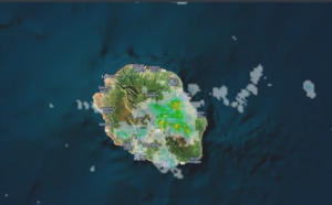 14h30: Réunion: quelques bonnes averses dans les hauts