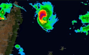 Cyclone tropical GELENA: Maurice en CLASS 1