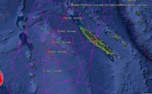 09UTC: OMA reduced to a 45knots cyclone, forecast to intensify gradually next 48hours