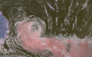 03UTC: cyclone OMA(15P): Final Warning, estimated peak intensity reached was 75knots (CAT1 US)