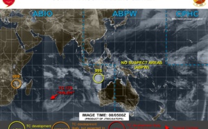 09UTC: South Indian: 98S and 99S monitored by the JTWC