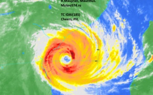 09UTC: Dangerous cyclone IDAI(18S) category 3 US, 245km to Beira, landfall within 50km of Beira in 18hours