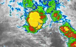 21UTC: TD 03W forecast to dissipate near southern Mindanao in 72hours maybe sooner