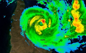 21UTC: TC TREVOR(20P) :extreme rapid intensification, landfall close to Lockhart as a Cat 3 US, rapid intensication expected over the Gulf in 48hours