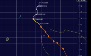 15UTC: JOANINHA(22S) category 3 US, still intensifying and forecast to track less than 50km to ROD shortly before 24h