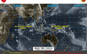 06UTC: some respite...calm tropics  Good Bye Bob...