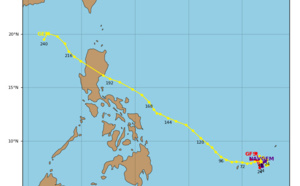90W near Yap: little development expected at the moment. 92W: gradual intensification next 36/48hours
