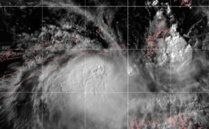 South Indian: cyclone LILI(26S) has formed near Timor, potential threat of strong winds and heavy rain to the island