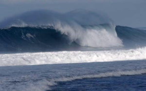 RODRIGUES: grosses vagues de près de 4m près de l'île , attention prévient MMS