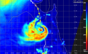 Arabian Sea: TC VAYU(02A) now a category 2 US, intensifying, gradually approaching Porbandar/Gujarat