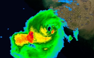 Cyclone VAYU(02A) strong category 2 US tracking slowly 110km to the southwest of Gujarat