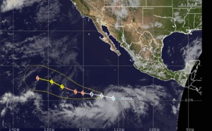 TS BARBARA(02E) forecast to intensify significantly next few days over open seas