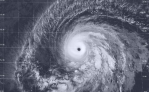 BARBARA(02E) still a powerful category 4 US but expected to weaken rapidly especially after 24hours