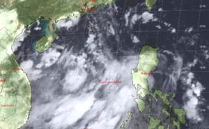 South China Sea: INVEST 92W : Tropical Cyclone Formation alert issued