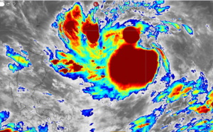 FRANCISCO(09W): near Sasebo in 36hours as a tropical storm. LEKIMA(10W): typhoon in 4 days