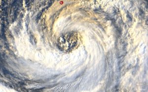 Krosa(11W) forecast South of Japan in 2 days back to Typhoon intensity