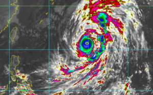 STY Hagibis, category 5, gradually weakening next 3 days while approaching Tokyo area