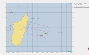 South Indian: 95S east of Madagascar: Tropical Cyclone Formation Alert, update at 00UTC