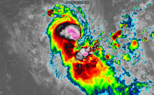 TC 16S(GABEKILE): rapid intensification. Invest 93P: Tropical Cyclone Formation Alert. 15/21UTC