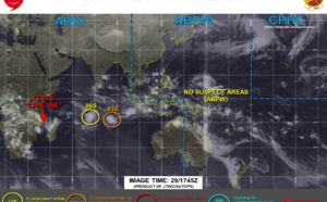 South Indian Ocean: TC 07S( CHALANE) and two other Suspect Areas under watch, update 29/18UTC