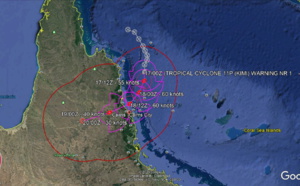 South Pacific: 11P(KIMI)  has developed rapidly into a midget cyclone apprx 200km to Cairns/Australia
