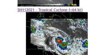 11P(KIMI) is slowly approaching Townsville, 12S(ELOISE) is slowly intensifying and approaching NorthEast Madagascar,18/03utc update 11P(KIMI) is slowly approaching Townsville, 12S(ELOISE) is slowly intensifying and approaching NorthEast Madagascar,18/03utc update