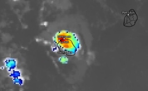 ILES SOEURS: on a bien traqué l'activité pluvio-orageuse de Jeudi à la RÉUNION, bien visible aussi sur le radar de MAURICE