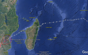 12S(ELOISE): Final Warning. Made landfall 15km Southeast of Nova Sofala/MOZ with estimated 205km/h gusts