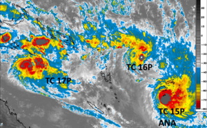 Southern Hemisphere: South Pacific: 3 TCs , South Indian: 2 Invests. 31/06utc updates