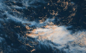 ILES SOEURS: humide et instable puis tendances pour Mardi et Mercredi à MAURICE et à la RÉUNION, mise à jour le 12/04 12h30