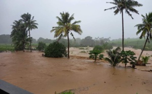 ILES SOEURS: après le déluge sur Plaisance/MAURICE, fortes pluies sur l'Est et le Nord de la RÉUNION, mise à jour le 16/22h