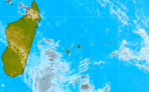 ILES SOEURS: le ciel de ce Lundi 03 Mai sur les Mascareignes, tendances plus instables à venir? Mise à jour 03/05 6h