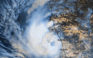 TC 01A(TAUKTAE) is intensifying and is forecast to reach US/CAT 3 within 72hours while moving northward, 15/09utc update