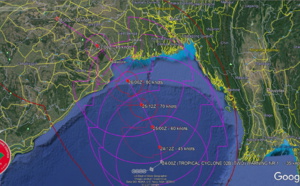 BAY OF BENGAL: TC 02B is consolidating from a monsoon depression, forecast to intensify significantly next 48hours before landfall Northeast of Paradip, 24/03utc update