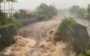 ILES SOEURS: Août 2021 : le plus pluvieux depuis 25ans à MAURICE, épisode exceptionnel de fortes pluies à la RÉUNION