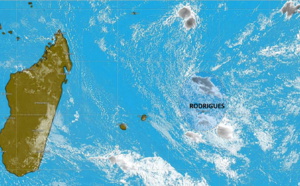 ILES SOEURS(MAURICE/RÉUNION): prévisions+cartes détaillées pour ce Vendredi 05 Novembre +weekend+tendances ultérieures/ Rodrigues: temps perturbé