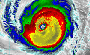 Super Typhoon 28W(RAI): making history over the South China Sea, 19/03utc