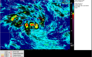 Invest 97S: Tropical Cyclone Formation Alert North of Darwin, 24/2130utc