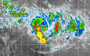 TC 19S(GOMBE):intensifying next 48h, rapid intensification possible prior to landfall over MOZ//Invests 96P &amp; 98P: extratropical,09/15utc