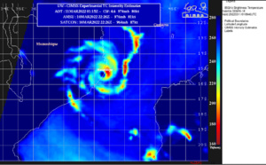 TC 19S(GOMBE): made landfall North of Angoche/MOZ as a dangerous CAT 3 US, slowly pushing inland next 48/72hours, Invests 99S, 90S,11/03utc
