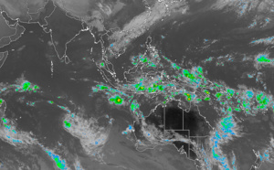 TC 22S(HALIMA): slowing down , intensity forecast to fall below 35knots by 48hours, 28/03utc
